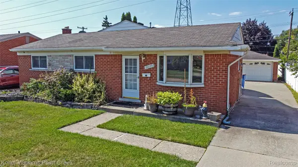 30139 Flanders Avenue, Warren, MI 48088