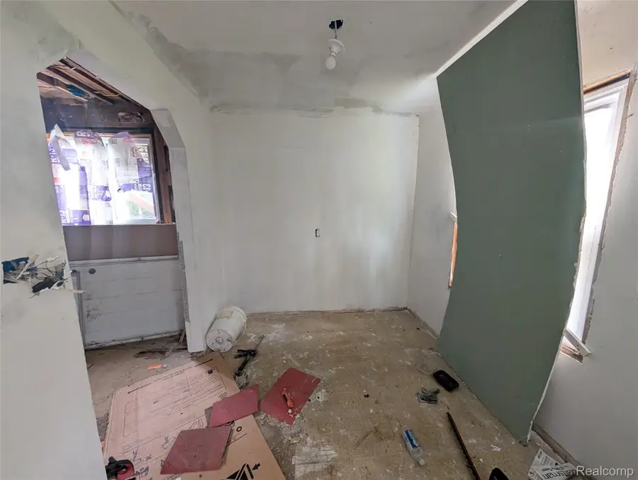 15919 E State Fair Street, Detroit, MI 48205 - Image #2