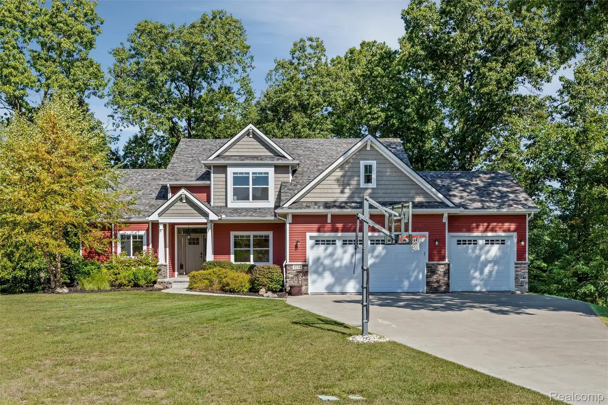 2214 White Hawk Trail, Howell, MI 48843 - Image #1
