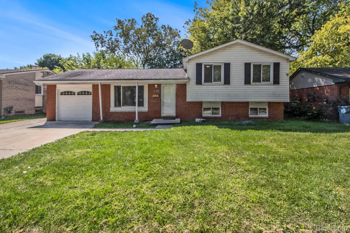 8650 Cedar Court, Ypsilanti, MI 48198 - Image #1