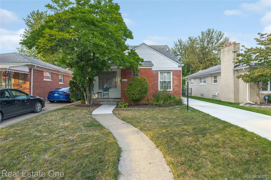 20879 Beaufait Street, Harper Woods, MI 48225 - Image #3