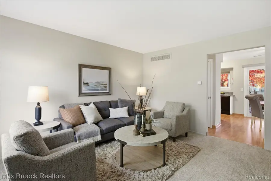 2846 Bombridge Court, Ann Arbor, MI 48104 - Image #3