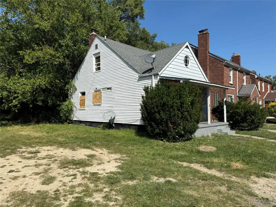 15037 E State Fair Street, Detroit, MI 48205 - Image #2