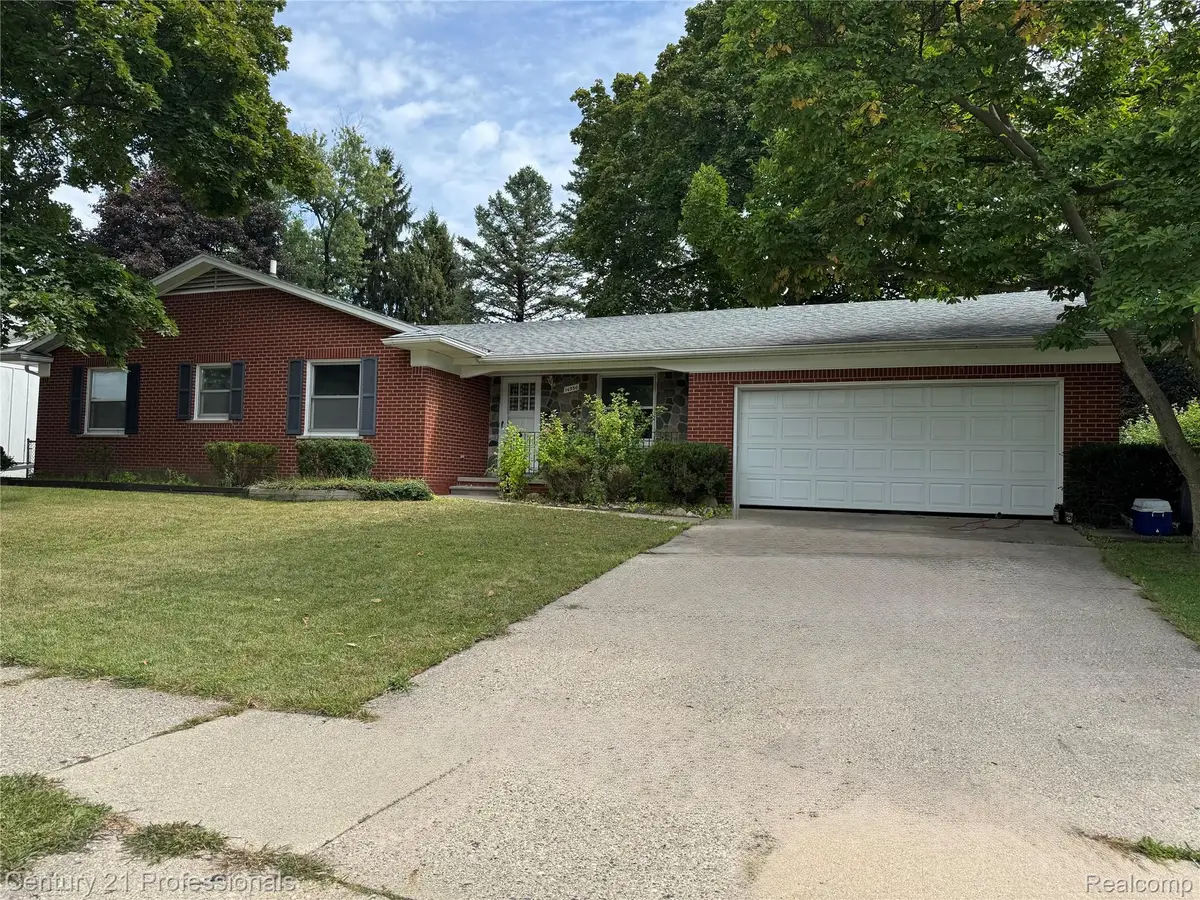 16950 Kinloch, Redford, MI 48240 - Image #1