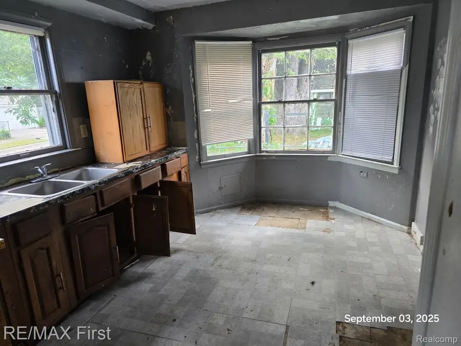 10901 Worden Street, Detroit, MI 48224 - Image #3