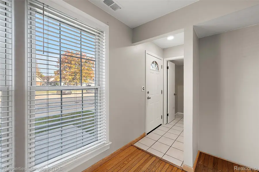 6972 Harvard Lane, Canton, MI 48187 - Image #3