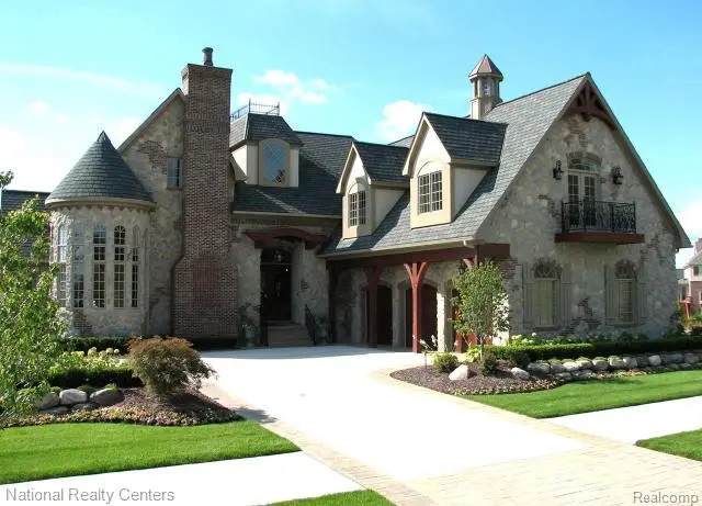 16745 Abby Circle, Northville Township, MI 48168 - Image #2