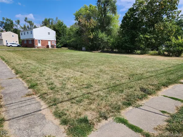 800 Waskin Drive, Tecumseh, MI 49286