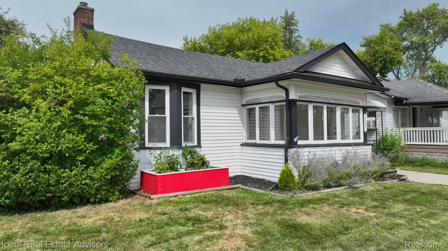 535 E Saratoga Street, Ferndale, MI 48220 - Image #3