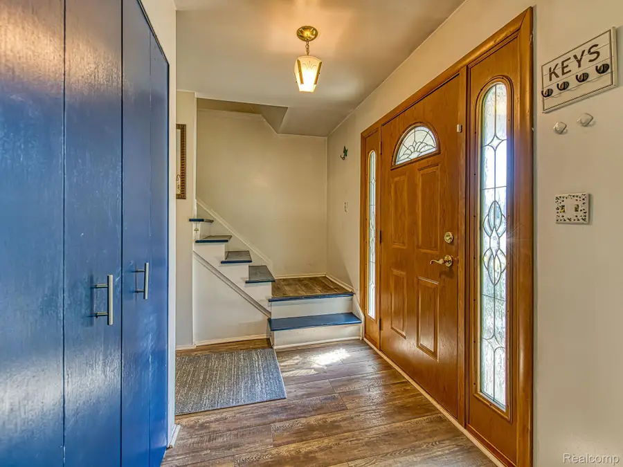 305 Cranbrook Boulevard, Monroe, MI 48162 - Image #3