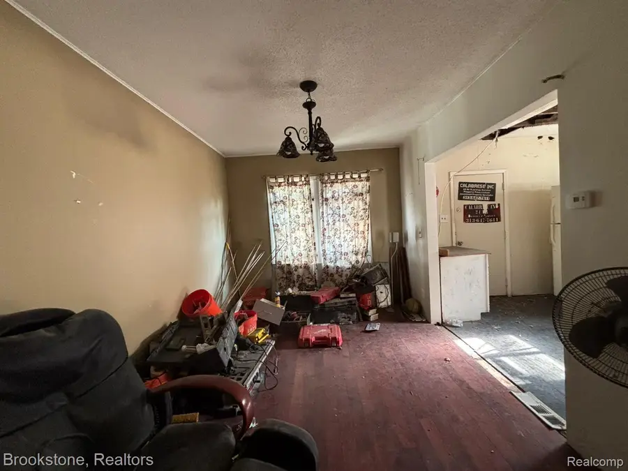 17130 Detroit Street, Detroit, MI 48224 - Image #3