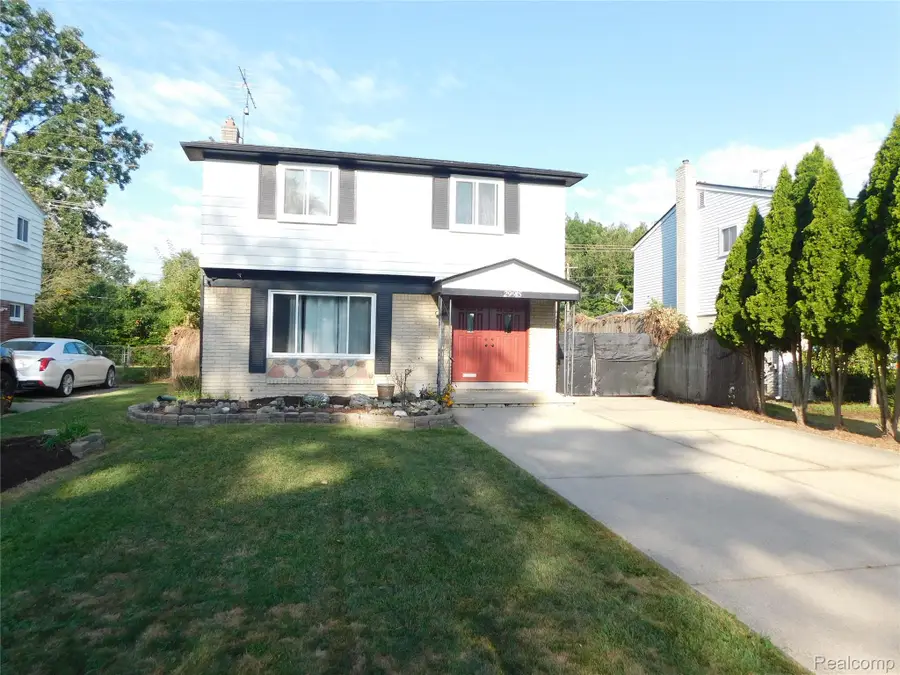 29915 Everett Street, Southfield, MI 48076 - Image #2