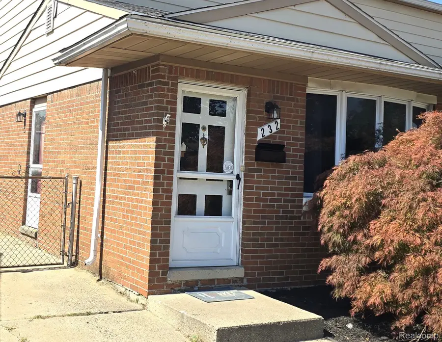 232 S Wildwood Street, Westland, MI 48186 - Image #3