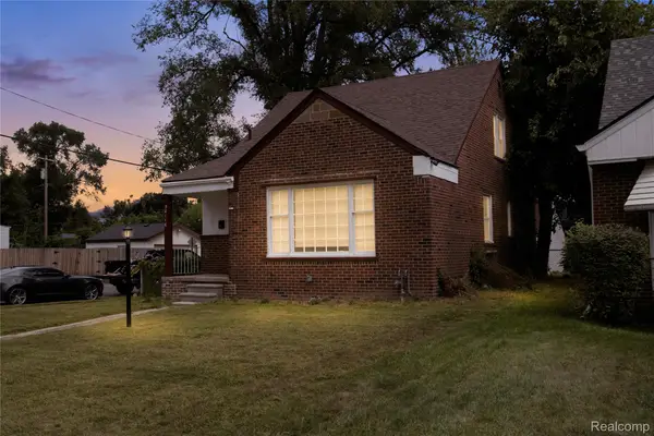 20116 Greydale Avenue, Detroit, MI 48219