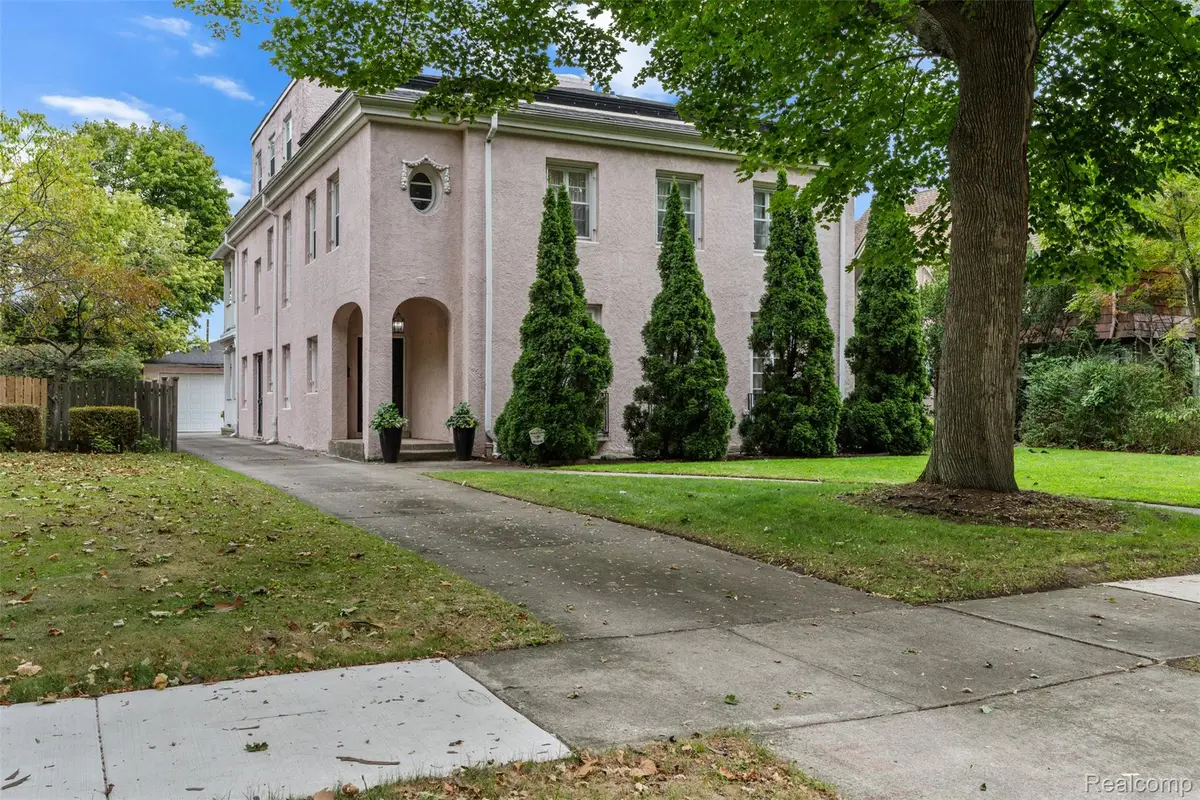 1458 Burns Avenue, Detroit, MI 48214 - Image #1