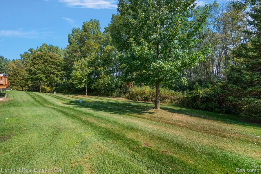 402 Mulberry Drive, Commerce, MI 48390 - Image #2