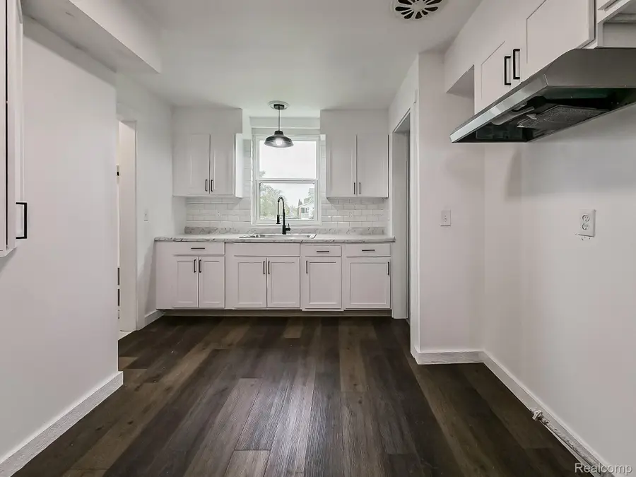 13830 Eastwood Street, Detroit, MI 48205 - Image #2