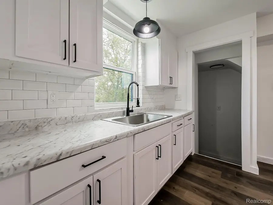 13830 Eastwood Street, Detroit, MI 48205 - Image #3