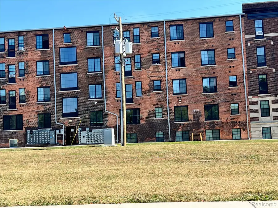 7610 Rosa Parks Blvd., Detroit, MI 48206 - Image #2