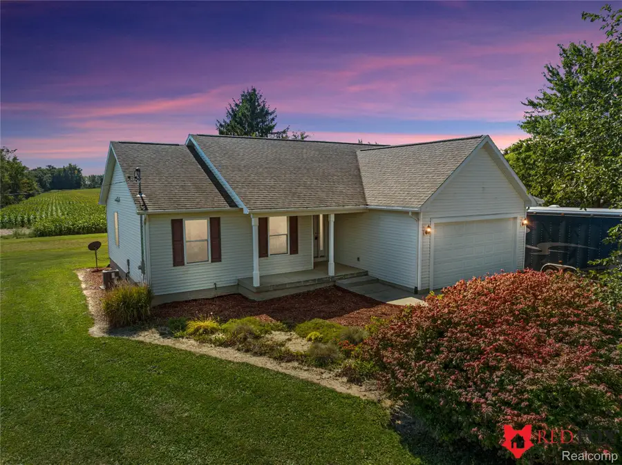 8110 Middleton Road, Corunna, MI 48817 - Image #2