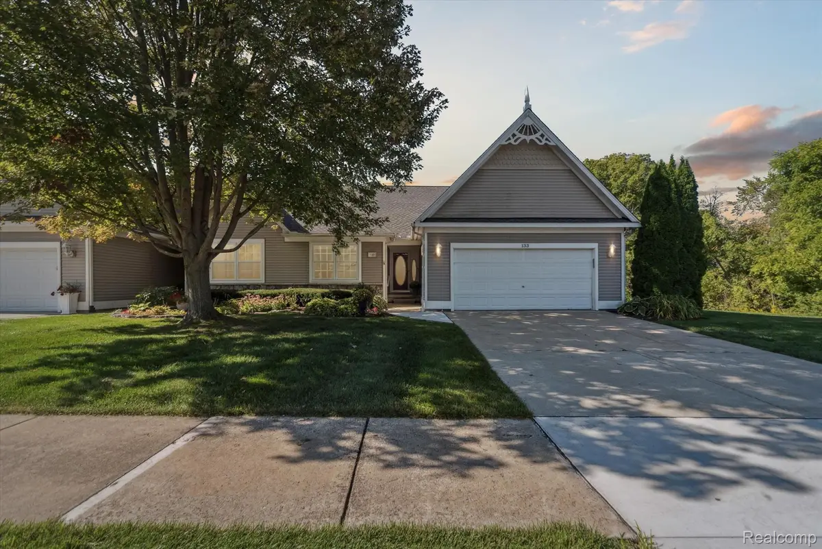 133 Victoria Park Drive, Howell, MI 48843 - Image #1
