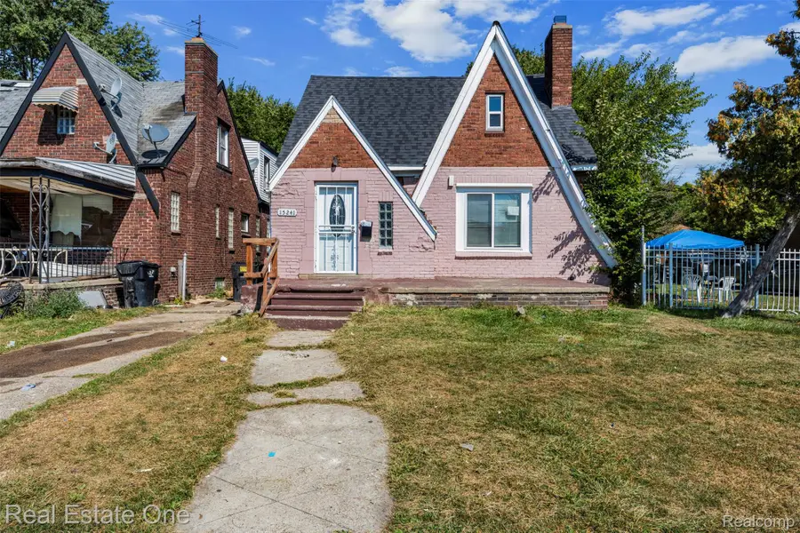 15241 Eastburn Street, Detroit, MI 48205 - Image #2