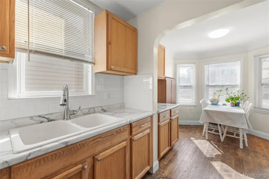 4964 Kenilworth Street, Dearborn, MI 48126 - Image #3