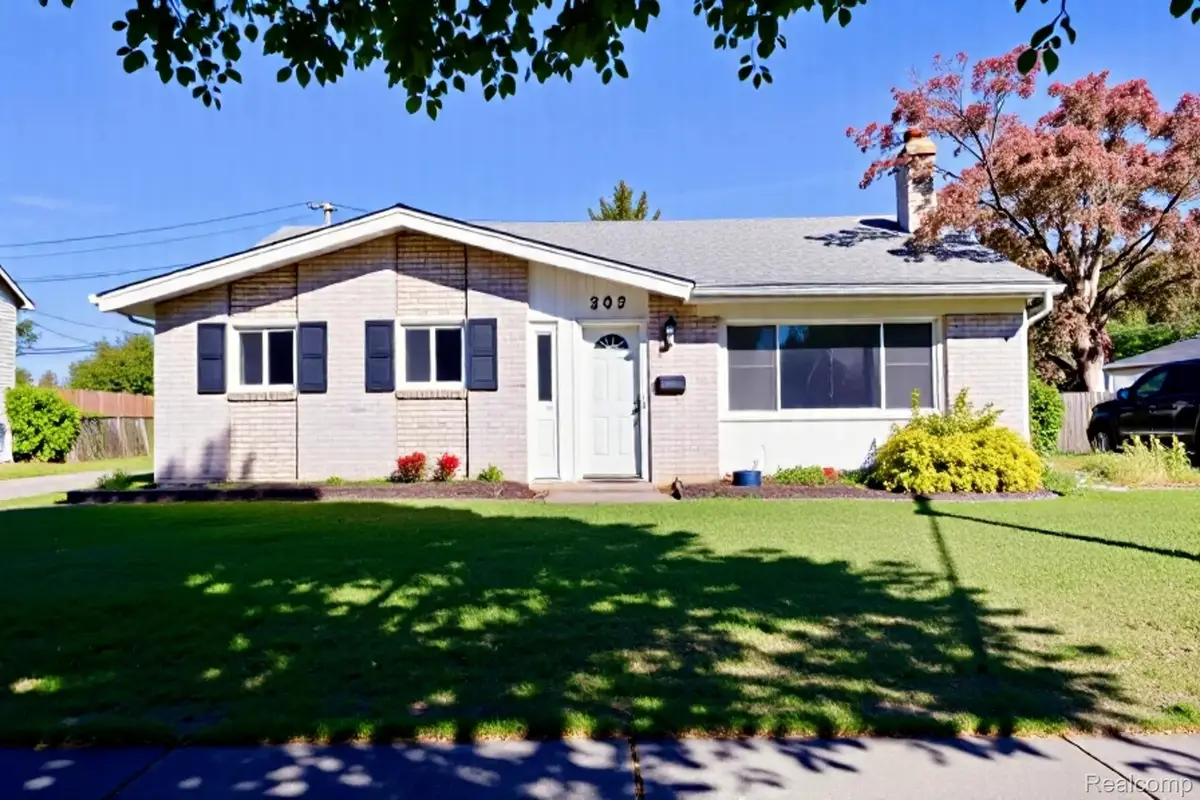 4519 Reader Drive, Warren, MI 48092 - Image #1