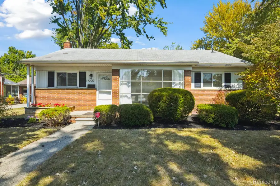 17220 W 13 Mile Road, Beverly Hills, MI 48025 - Image #2