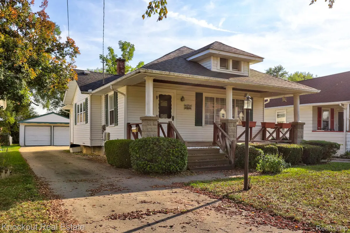 2821 Cooper Avenue, Saginaw, MI 48602 - Image #1