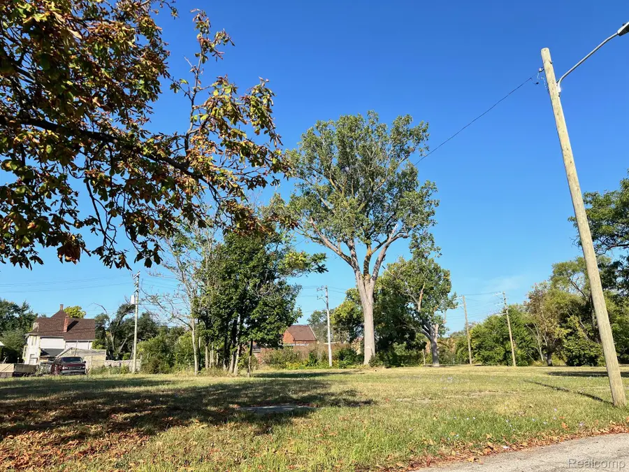 5773 Wabash Street, Detroit, MI 48208 - Image #2