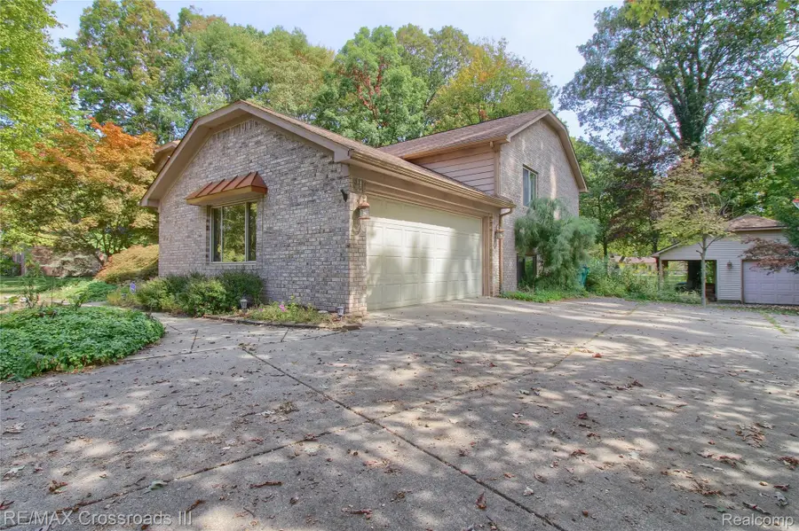 28503 Margaret Lane, New Boston, MI 48164 - Image #3