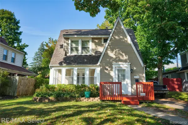 2448 Thomas Street, Flint, MI 48504