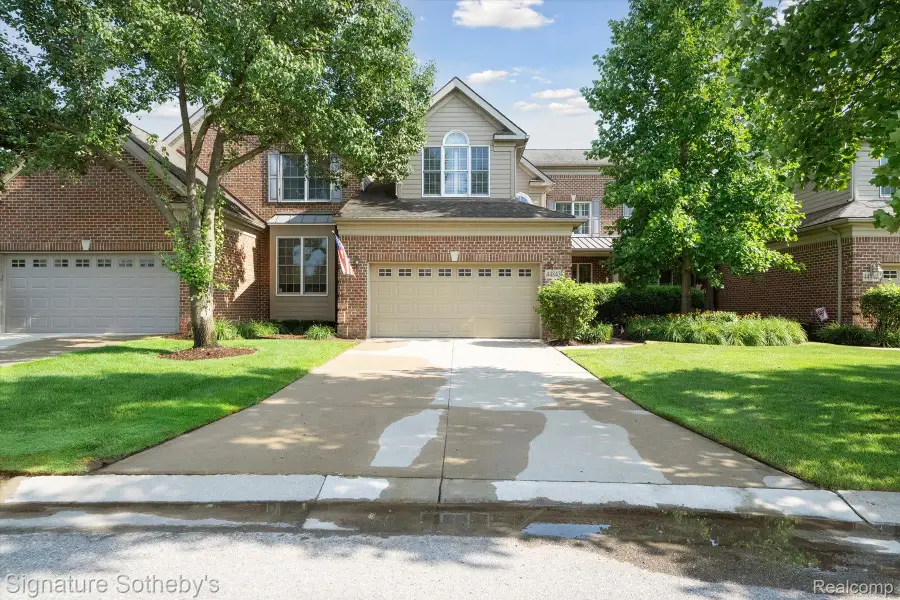 44843 Broadmoor Circle S, Northville, MI 48168 - #2