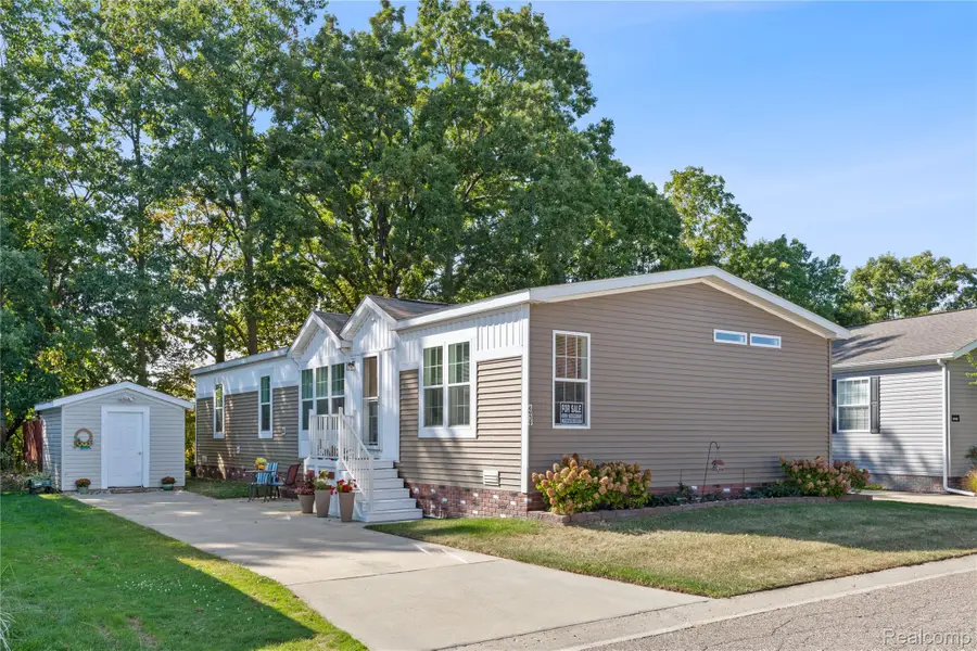 4939 Venice Circle, Northville, MI 48167 - Image #2