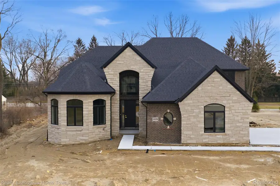 12020 Encore Court, Shelby, MI 48315 - #2