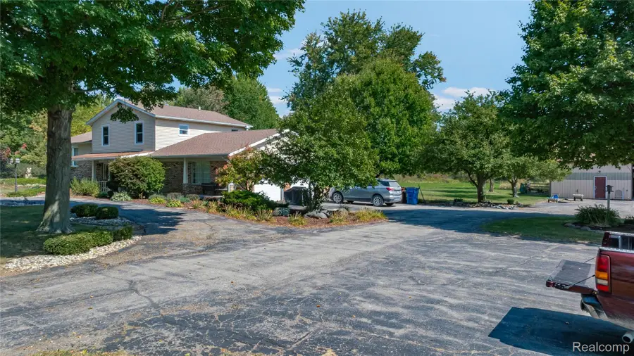 2762 N Harris Road, Ypsilanti, MI 48198 - Image #3