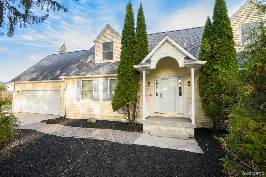 3330 Sheridan Road, Flushing, MI 48433 - Image #3