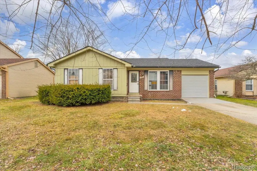 1402 Heritage Drive, Canton, MI 48188 - Image #2