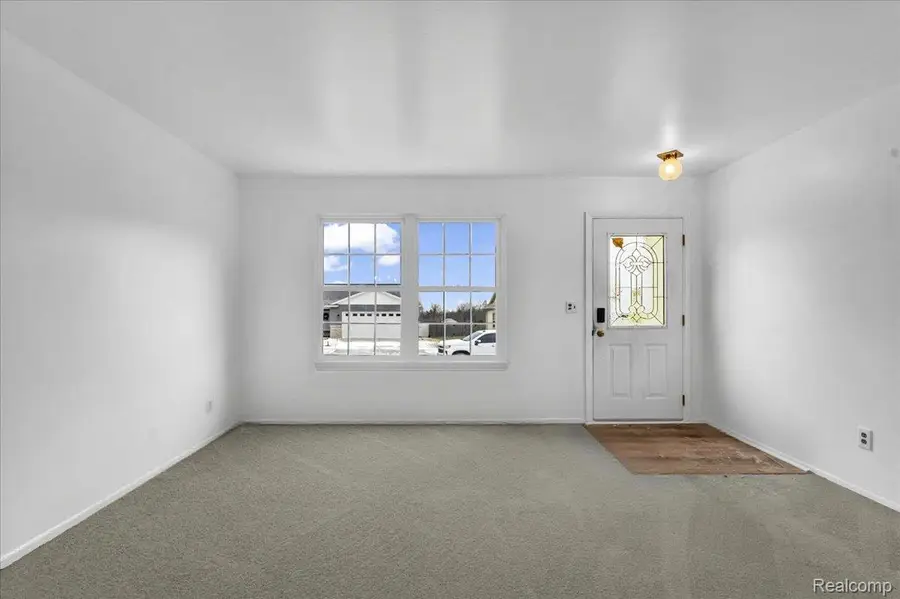 1402 Heritage Drive, Canton, MI 48188 - Image #3