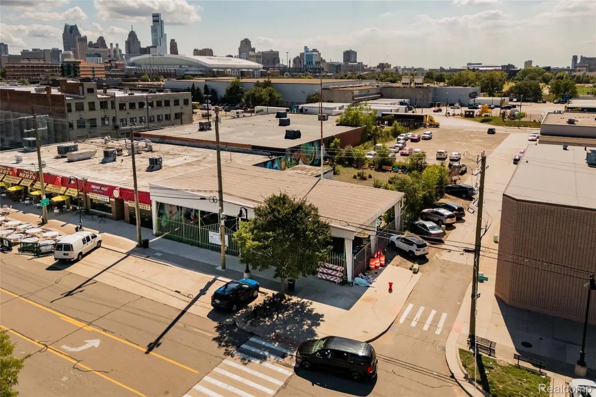 2801 Russell Street, Detroit, MI 48207 - #1