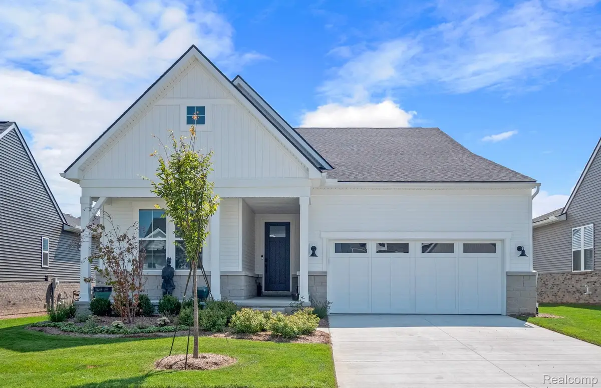 2039 Marigold Way, Milford, MI 48381 - Image #1