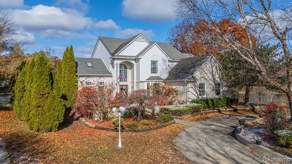7240 Aaronway Drive, West Bloomfield, MI 48324 - Image #1
