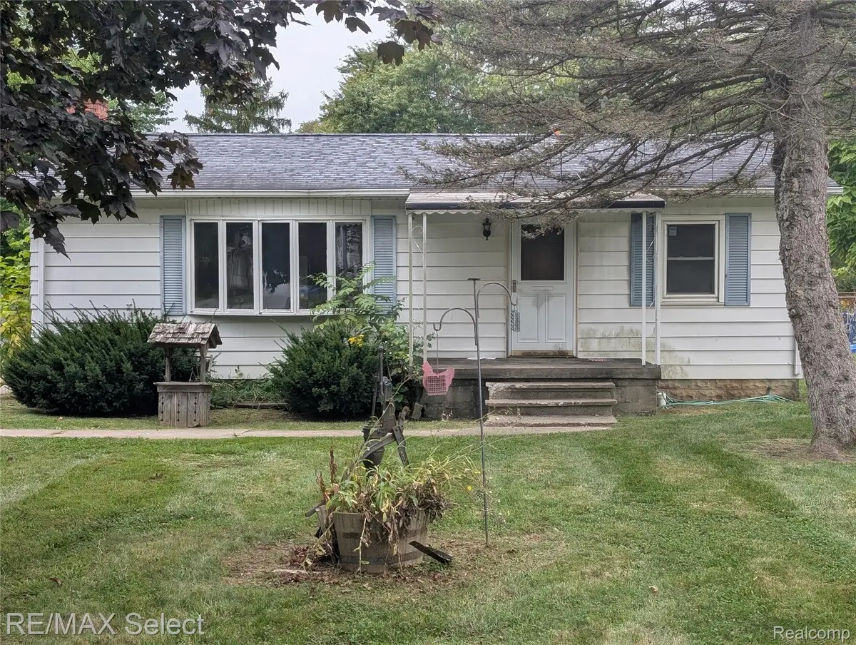 1056 Adams Road, Burton, MI 48509 - Image #1