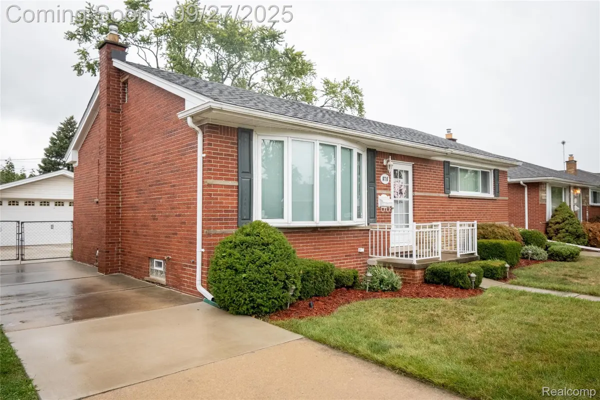 878 Champaign Road, Lincoln Park, MI 48146 - #1