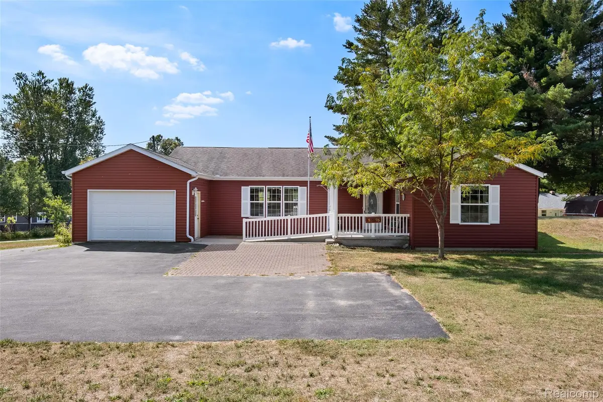 18415 12 Mile Road, Big Rapids Charter Township, MI 49307 - Image #1