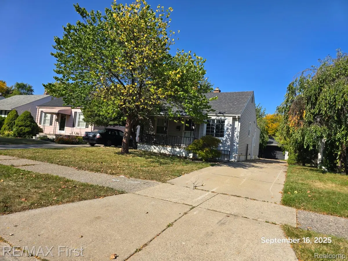 19341 Woodside Street, Harper Woods, MI 48225 - Image #1