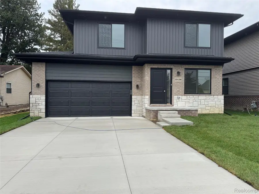 19158 Voiland Street, Roseville, MI 48066 - Image #2