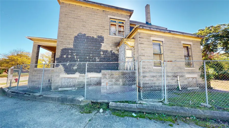 817 W Grand Boulevard, Detroit, MI 48216 - Image #3