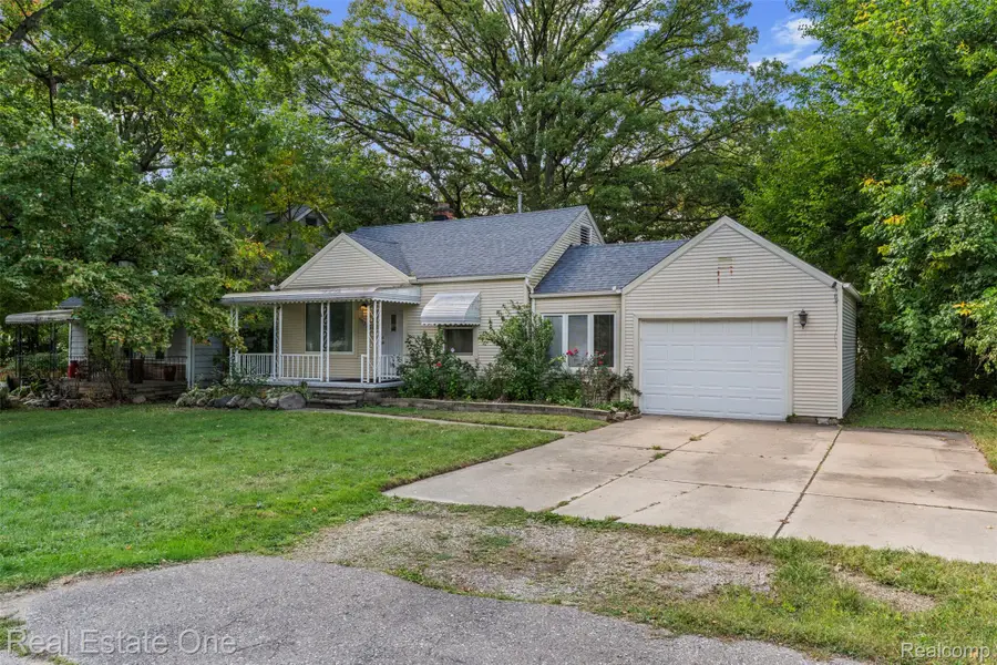 19925 Negaunee, Redford, MI 48240 - Image #2